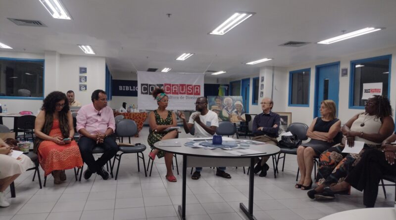 Encontro na universidade sobre a história de São João de Meriti - Acervo ComCausa