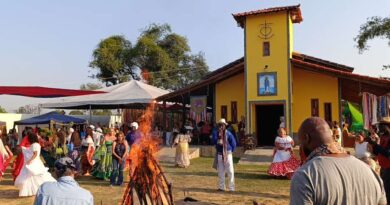 Igreja de Santa Sara Kali - Arquivo ComCausa