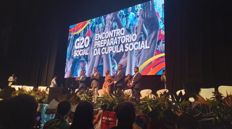 encontro preparatório para a Cúpula Social do G20 - Arquivo ComCausa