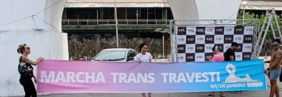 Marcha Trans e Travesti toma conta da Lapa em defesa dos direitos e da visibilidade ComCausa