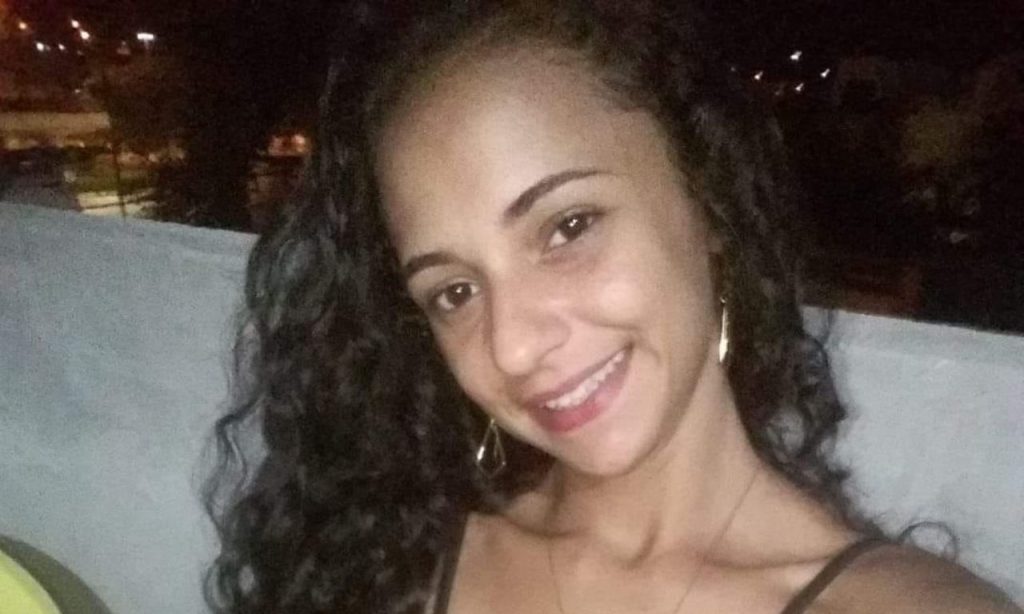 Paula Rosa Felizardo - Rede Sociais