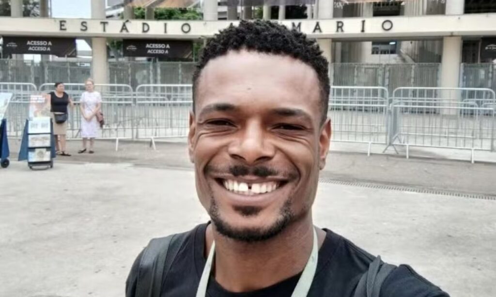 Igor, o estudante baleado — Foto ReproduçãoRedes sociais