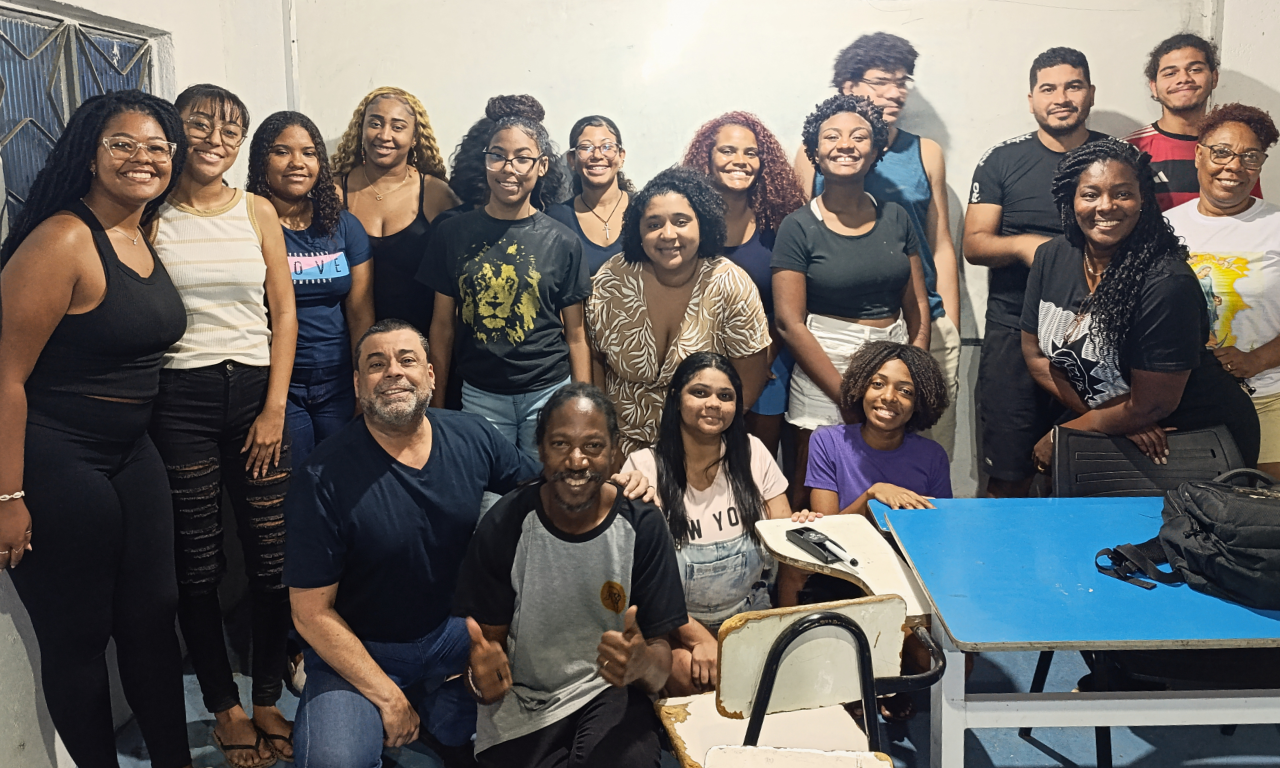 De Belford Roxo às universidades a história viva do Preparatório Comunitário Paulo Freire