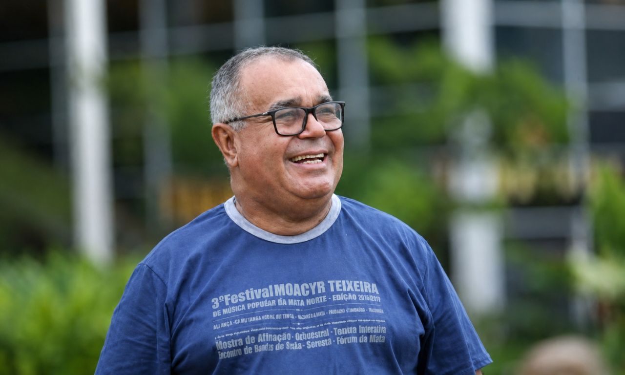 Ives Macena é diretor e fundador da Lona Cultural Elza Osborne Foto Guilherme Pinto Agência O Globo