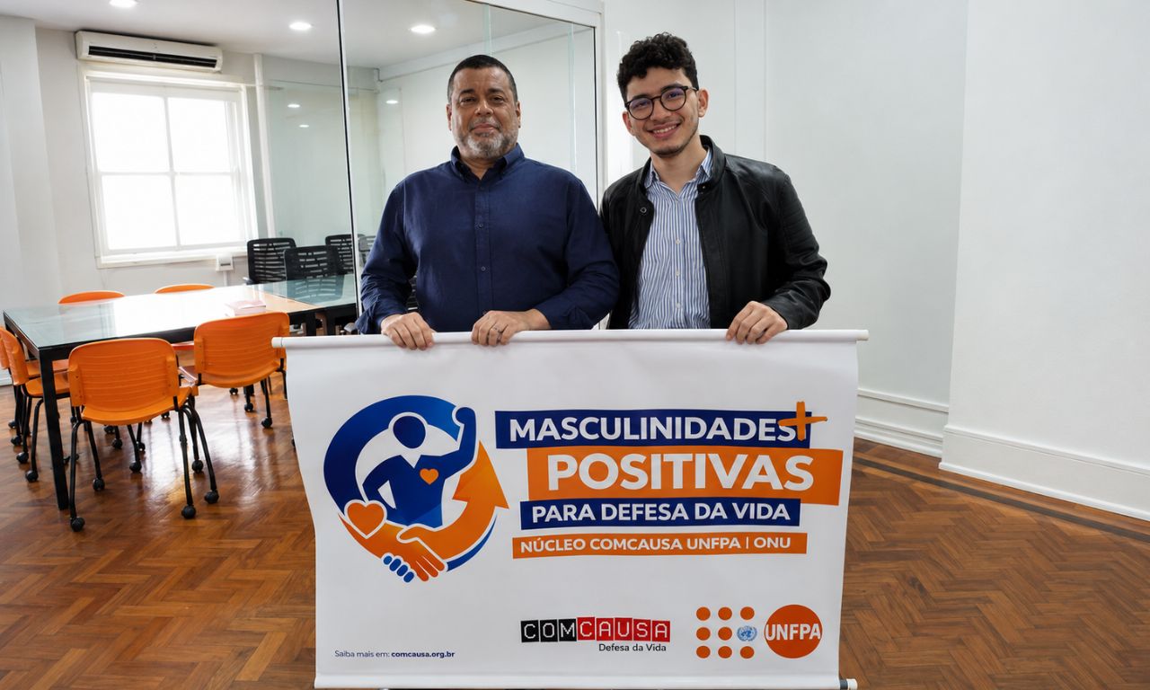 Adriano Dias e João Ribeiro representante da UNFPA - ONU em reunião na sede da ComCausa